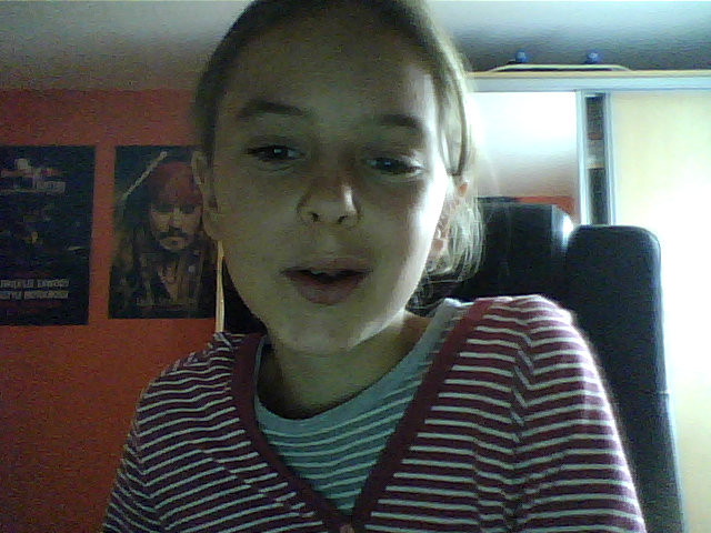 holahola:****