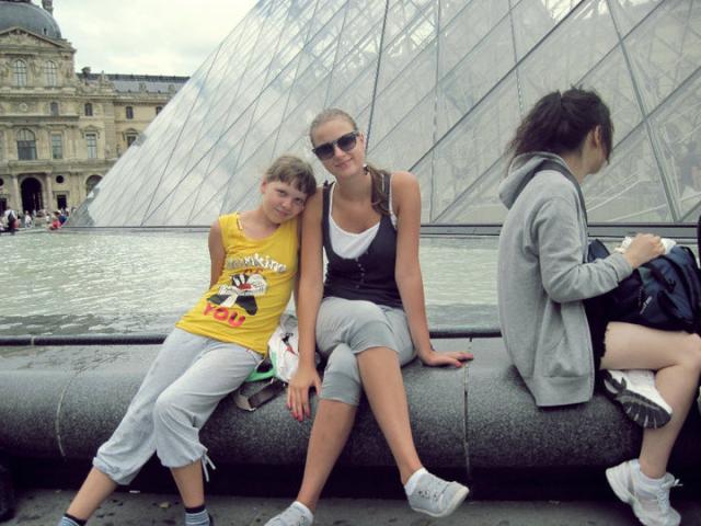 z Zuzi.< 3