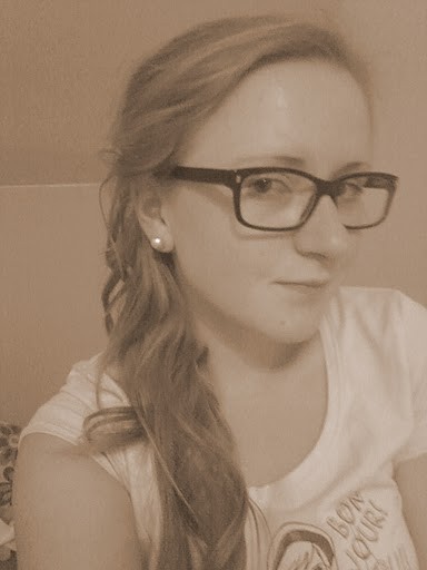 I love my new glasses ;P