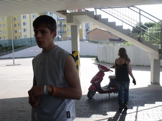 Skuter :< 
