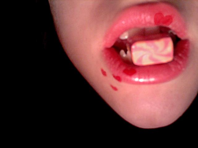 My lips is sweet.