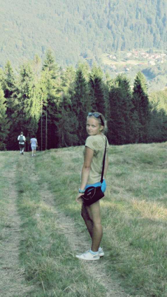 Z gr ; )