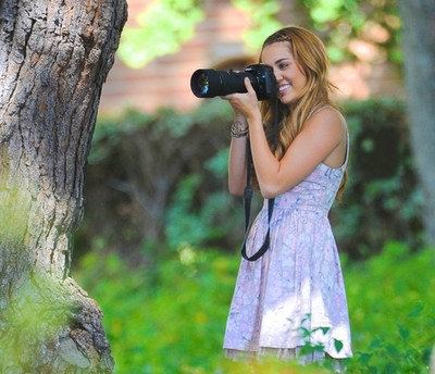 Miley to wietny fotograf !