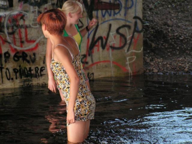 Stareee;d.