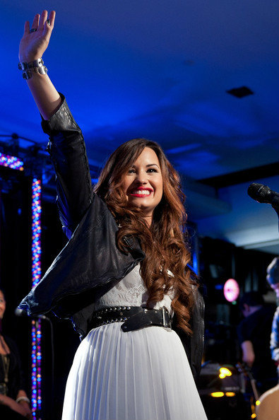 lovato .