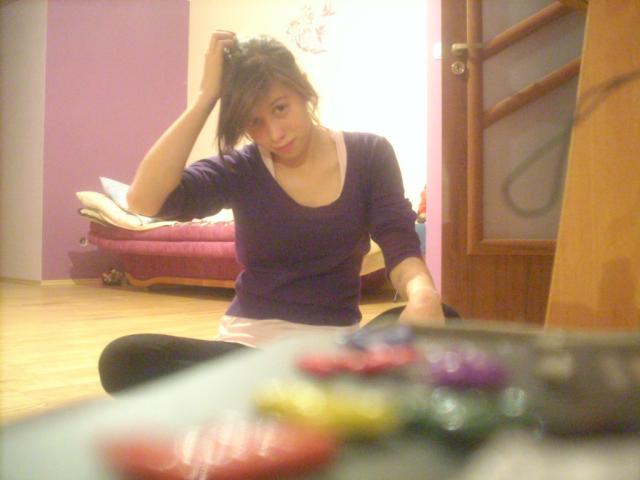 Lovee .. ? ; >