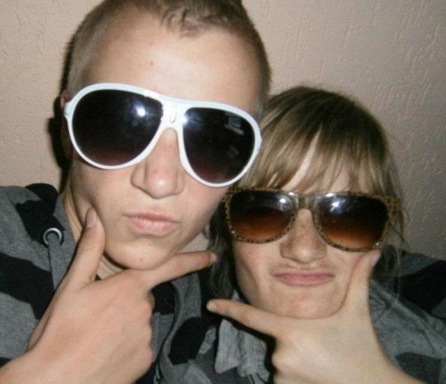 Z Anit ; D
