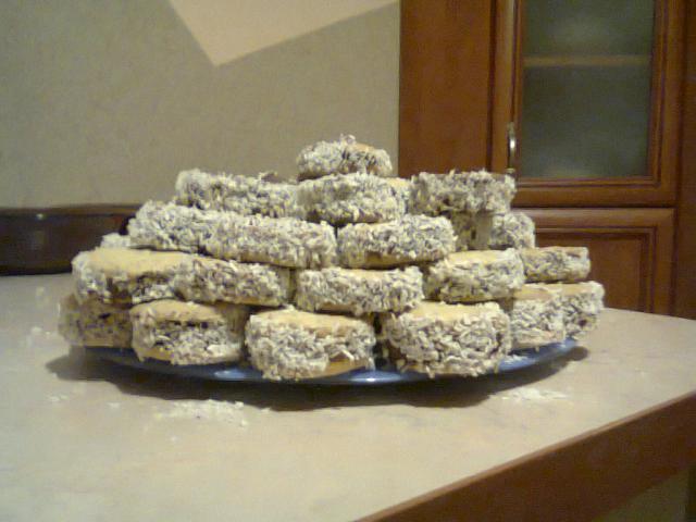 CIASTECZKA TRJKOLOROWE