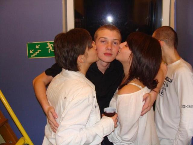 :*