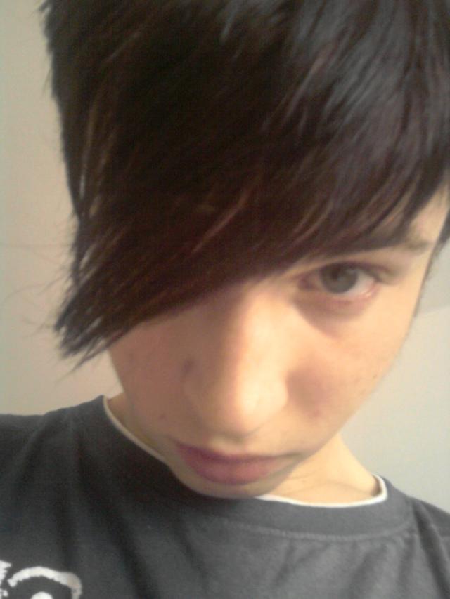 Scene . < 3