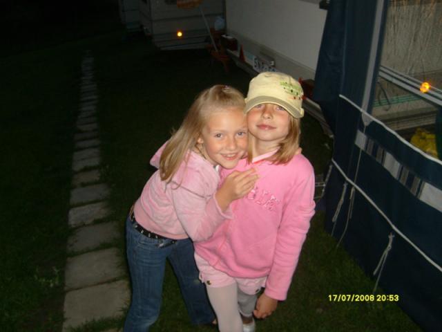 z naj . ;**