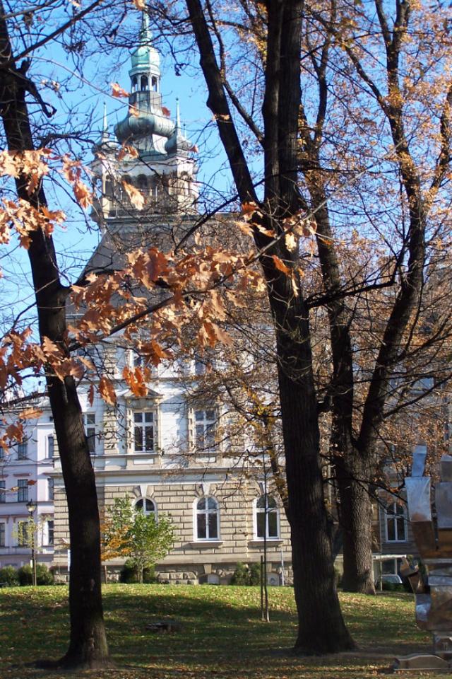 Ratusz B-B