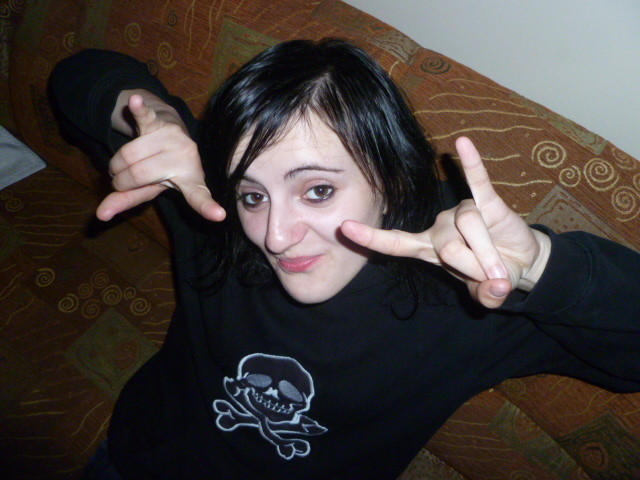 Ave \m/