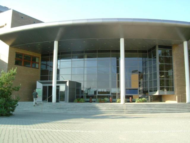 uam