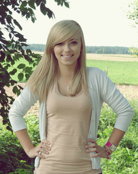 iwannatouchyoux3