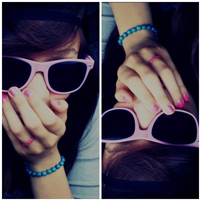Heej : > 