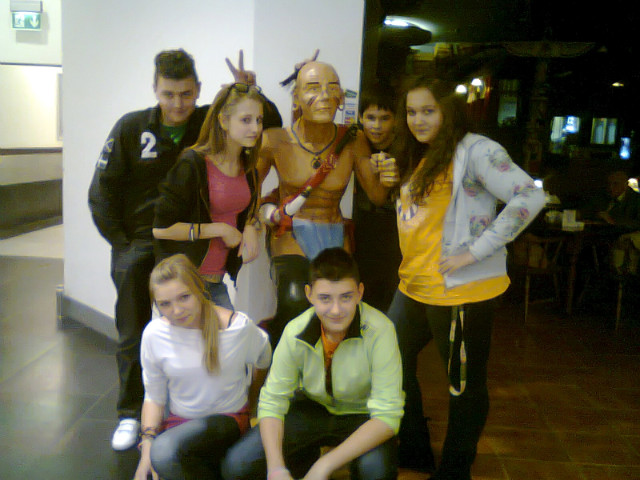 kino .  ; )) ; *