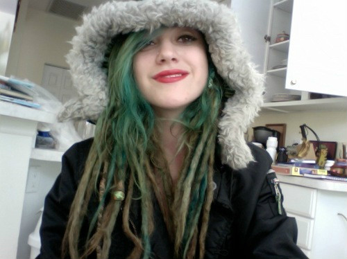 she`s like heroin