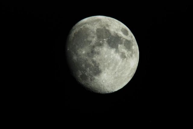 Ksizyc Moon Noc Kratery