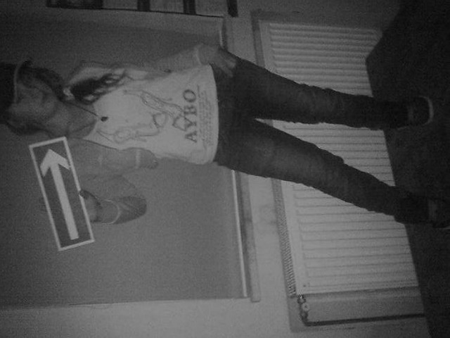 ;* ;* ;* < 333