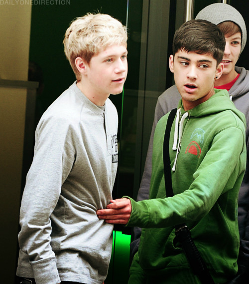 Niall , Lou , Zayn.