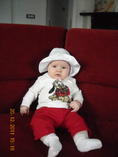 niebieskooka laleczka :)