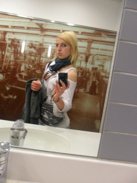 Czwartek :**