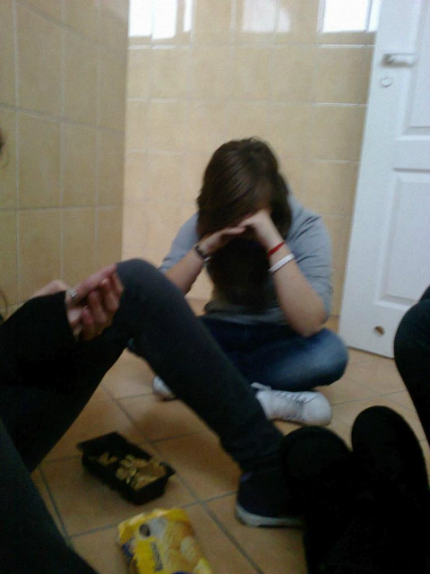 wam < 3