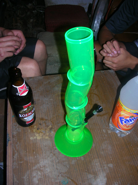 i wanna get high .