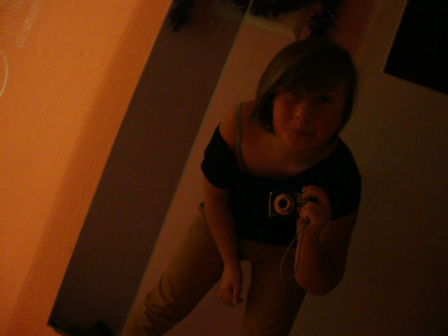 bhavfchjdfv.