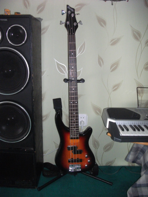 BASS ;)