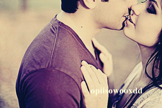 kisss..