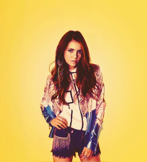 Nina Dobrev;*