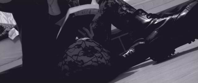 {trois}