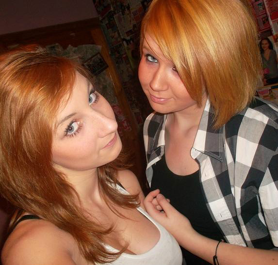 Przyjaciel jest najwaniejsz;*
