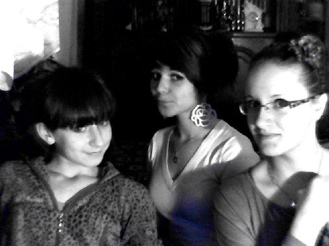 Myy:**