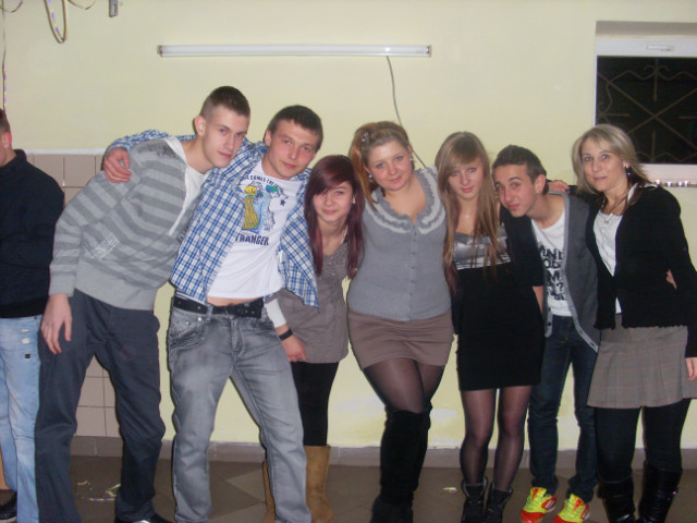 urodzinowo:*