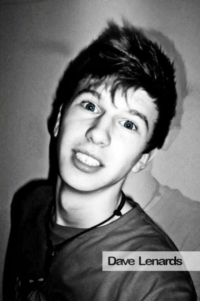 Dave Lenards (myallself)