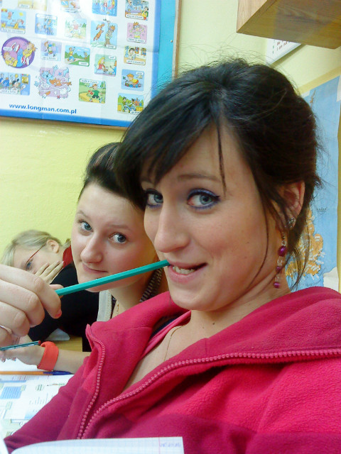 z  moimi ; **. 