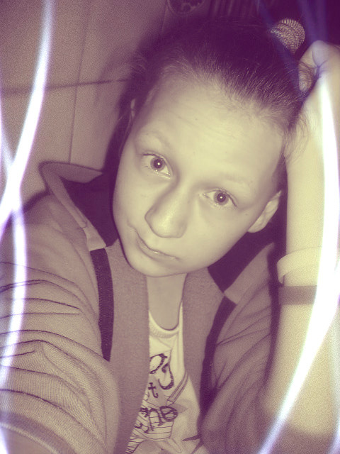 Dla Nieej . < 3 