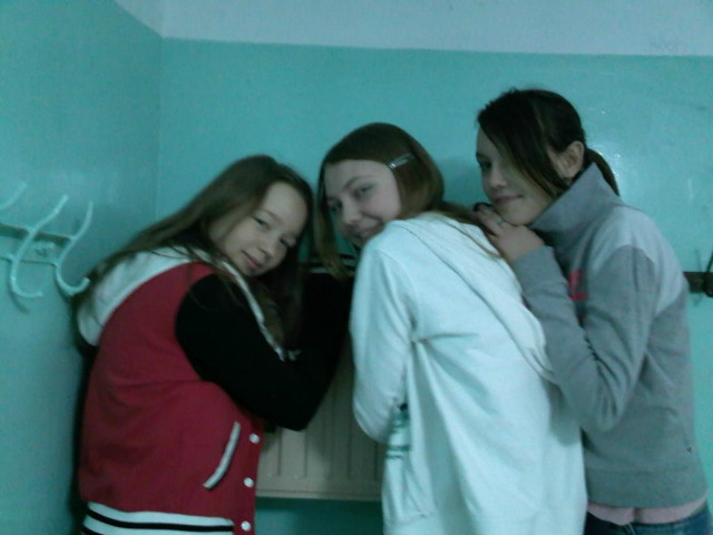 Z tymi moimi gbami . ;***
