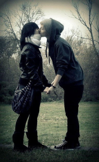 buuuuzii : *