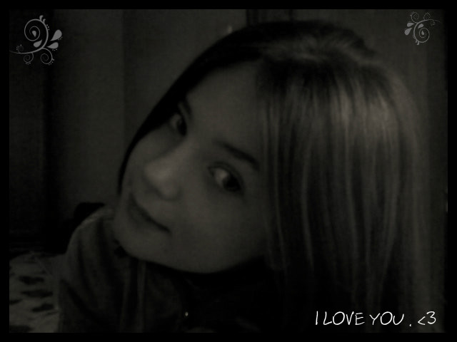 niedziela . : *