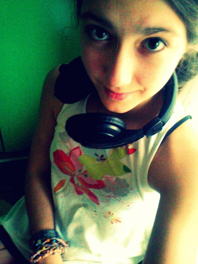 Mee.