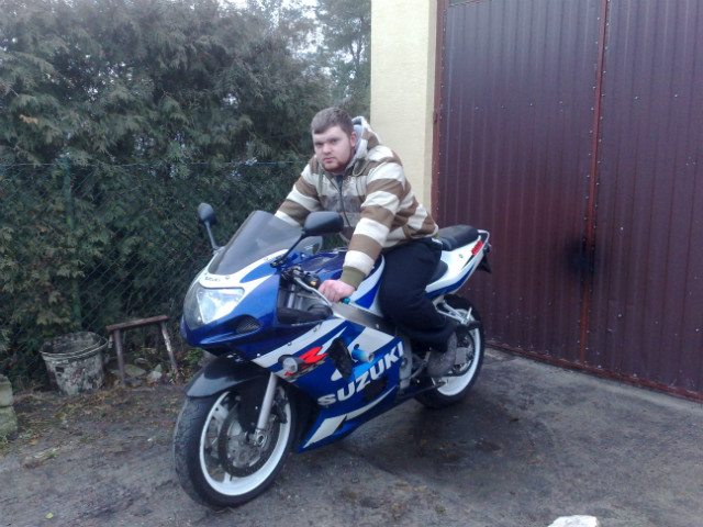 dziwnie tak.