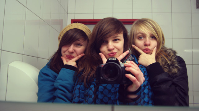 Sara, Patrycja, Julita. ;p 