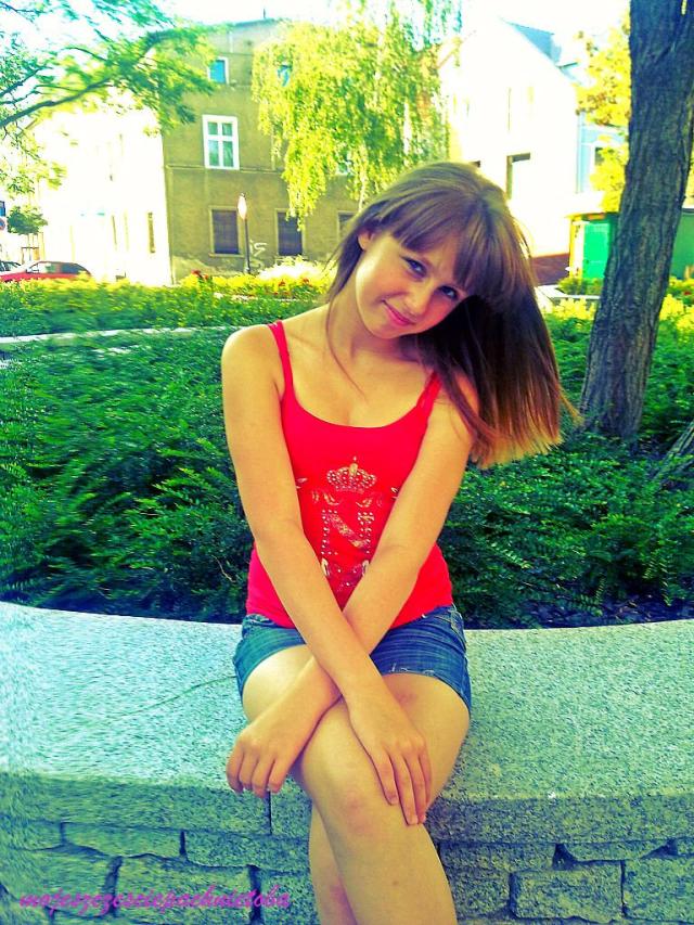 < 3 ;********