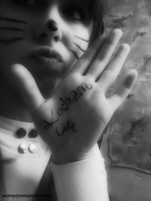 looooveee . < 3