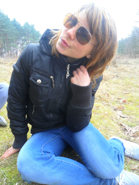 Poniedziaek : *