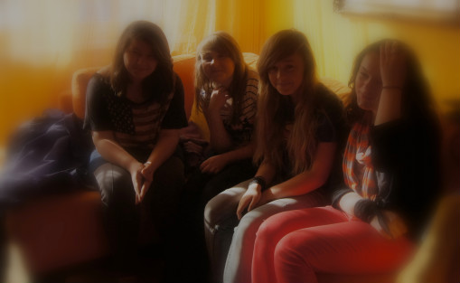 z nimi.  < 33333333333!